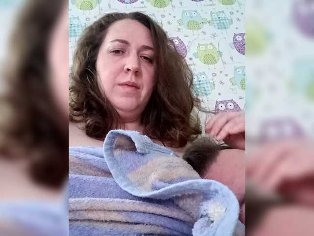 Olga372's BongaCams show and profile