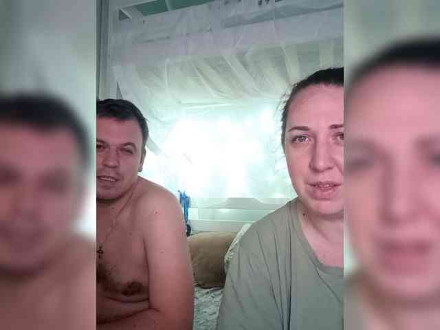 Your_favorite_couple webcam