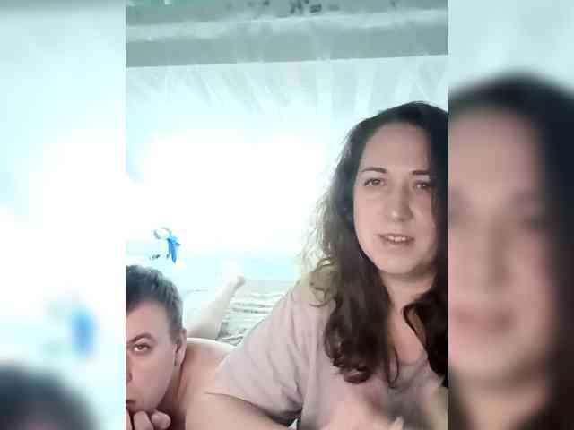 Your_favorite_couple webcam