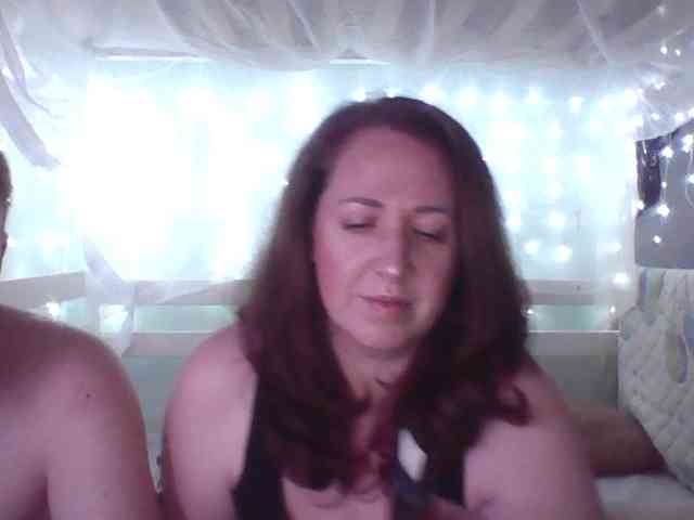 Your_favorite_couple webcam