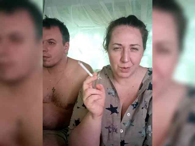 Your_favorite_couple webcam