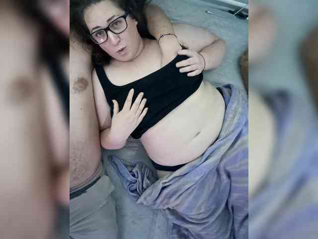 Your_favorite_couple webcam