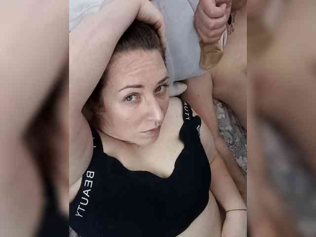 Your_favorite_couple webcam