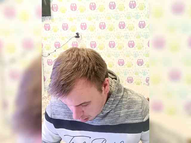 Olga372 Live Webcam on BongaCams