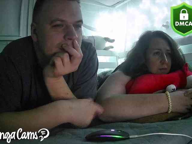 Your_favorite_couple webcam