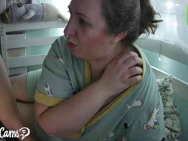 Your_favorite_couple webcam