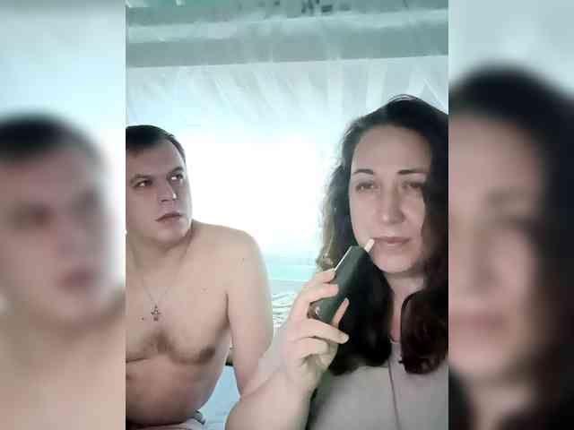 Your_favorite_couple webcam