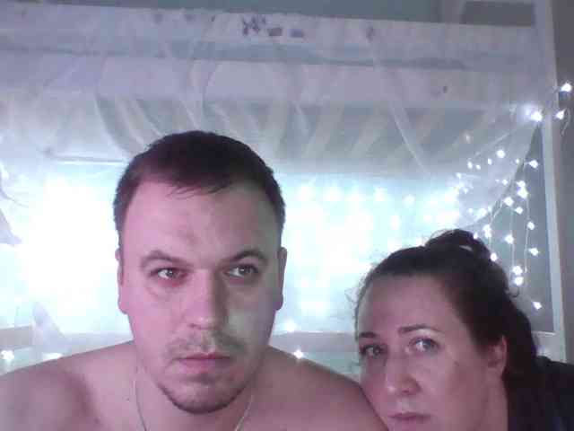 Your_favorite_couple webcam