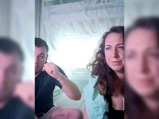 Your_favorite_couple webcam