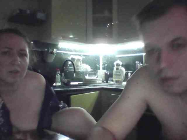 Your_favorite_couple webcam