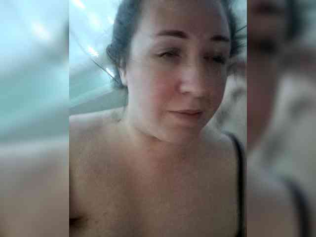 Your_favorite_couple webcam