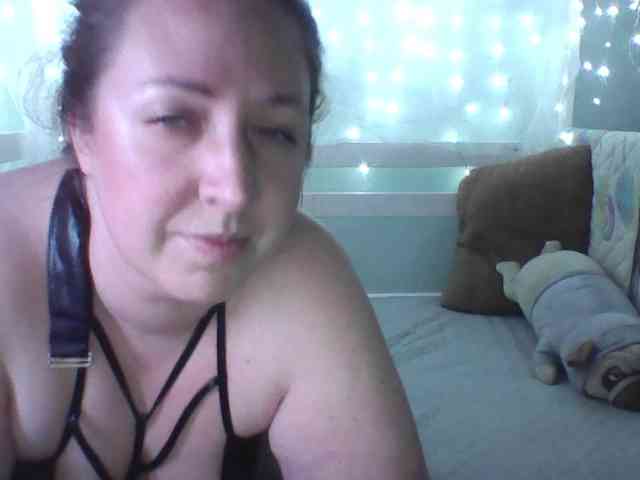 Your_favorite_couple webcam