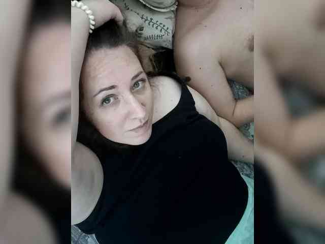 Your_favorite_couple webcam