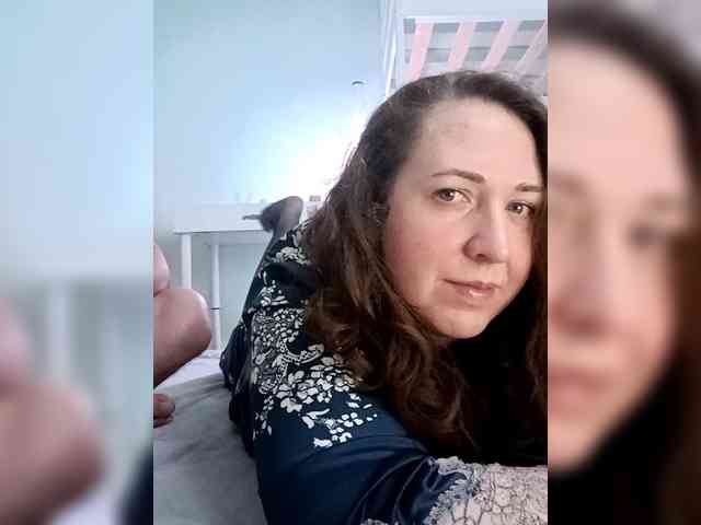 Your_favorite_couple webcam