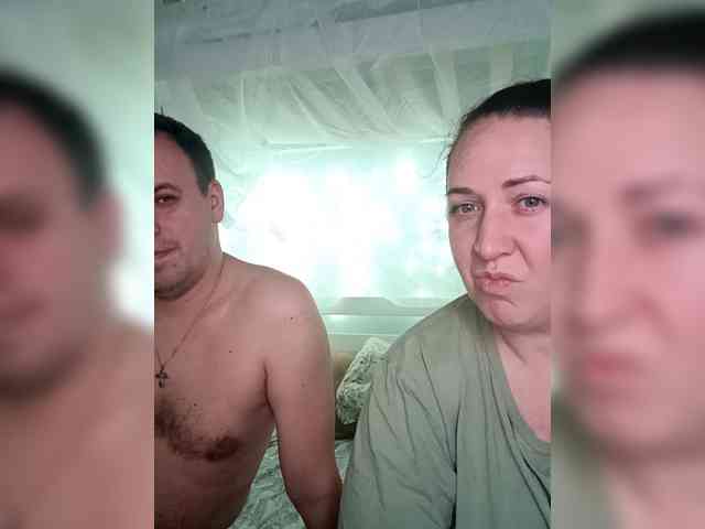 Your_favorite_couple webcam