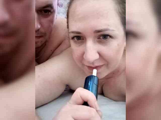 Your_favorite_couple webcam