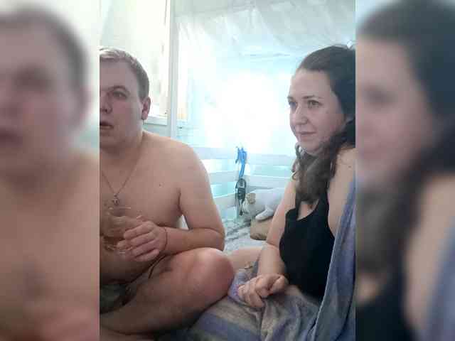 Your_favorite_couple webcam