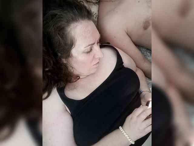 Your_favorite_couple webcam