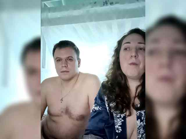 Your_favorite_couple webcam