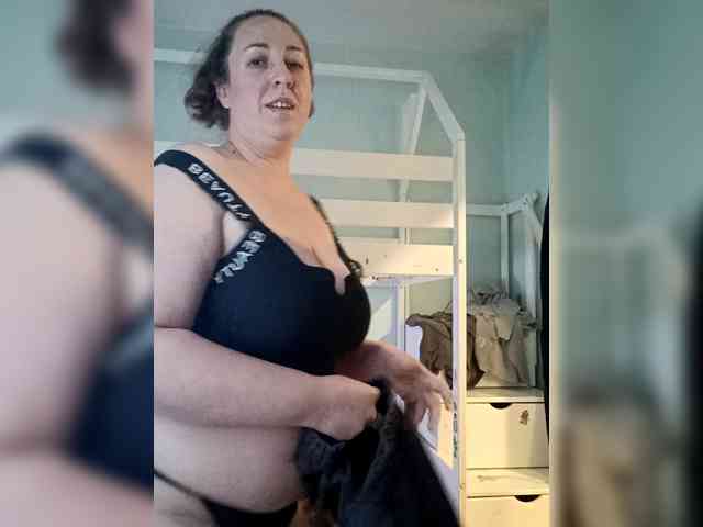 Your_favorite_couple webcam