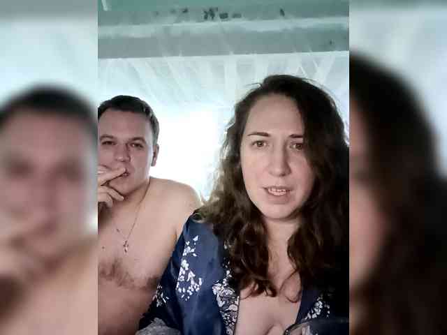 Your_favorite_couple webcam