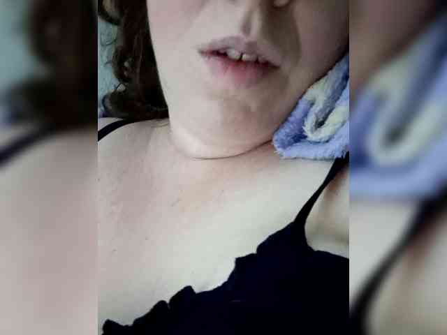 Your_favorite_couple webcam