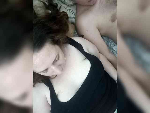 Your_favorite_couple webcam