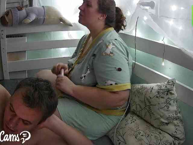 Your_favorite_couple webcam