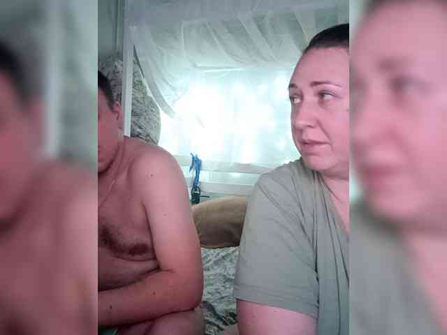 Your_favorite_couple webcam
