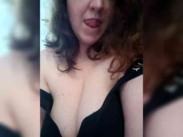 Your_favorite_couple webcam