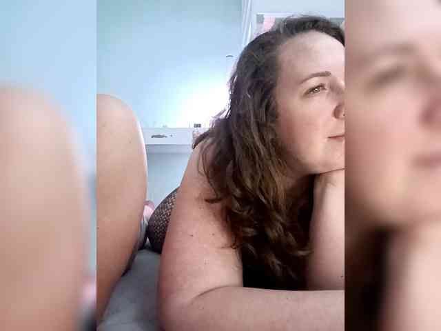 Your_favorite_couple webcam