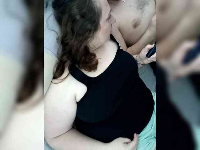 Your_favorite_couple webcam