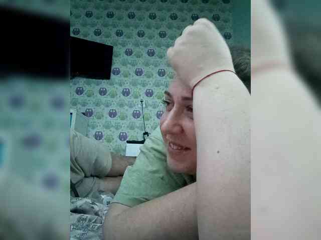 Your_favorite_couple webcam