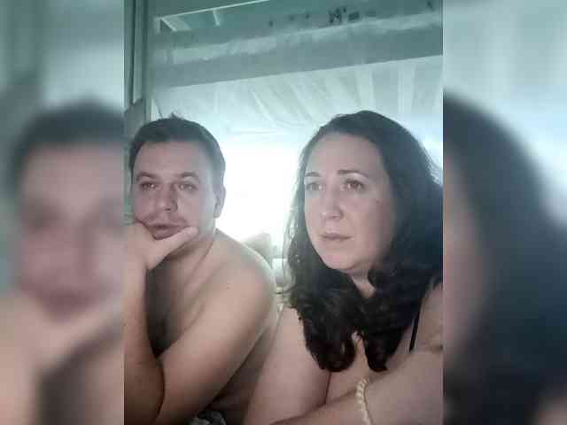 Your_favorite_couple webcam