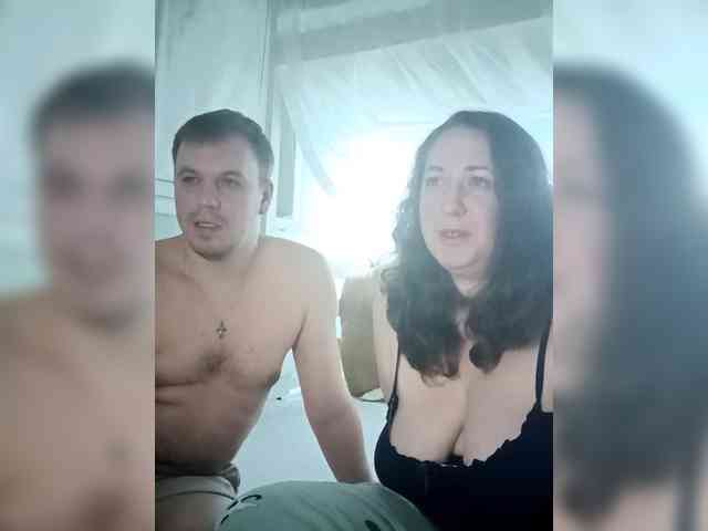 Olga372 Live Webcam on BongaCams