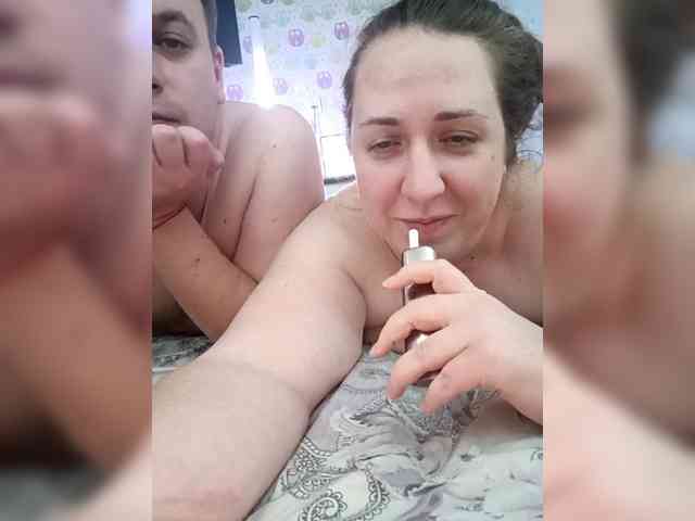 Your_favorite_couple webcam