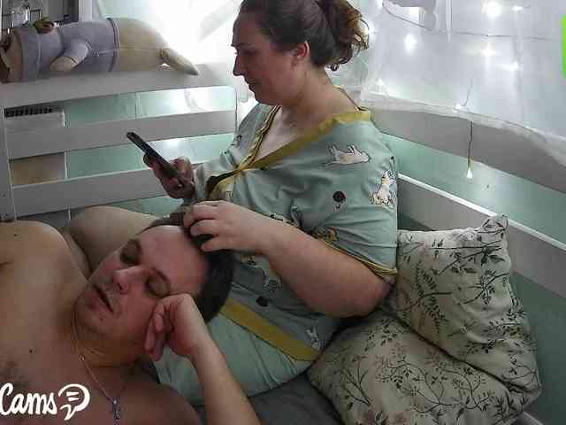 Your_favorite_couple webcam