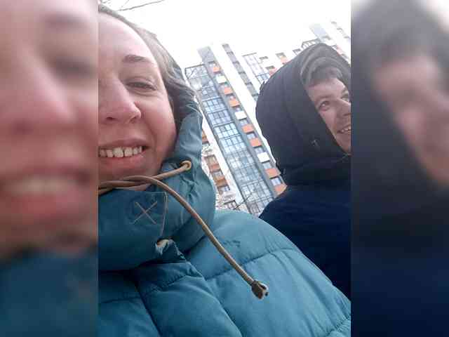 Olga372 Live Webcam on BongaCams