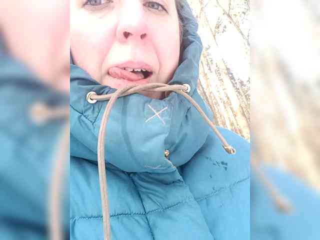 Olga372 Live Webcam on BongaCams