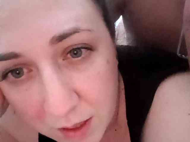 Your_favorite_couple webcam