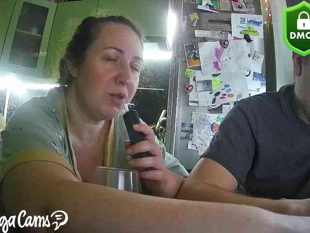 Your_favorite_couple webcam