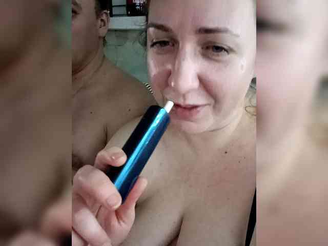 Your_favorite_couple webcam