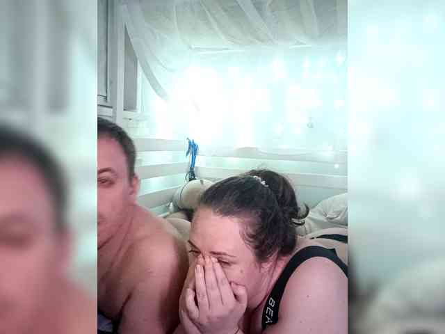 Your_favorite_couple webcam