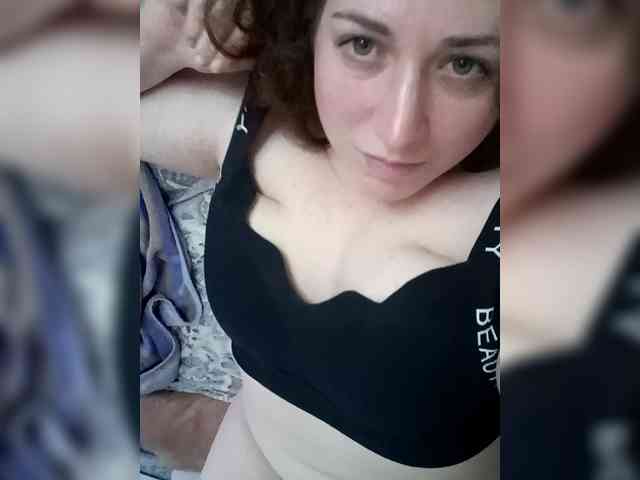 Your_favorite_couple webcam