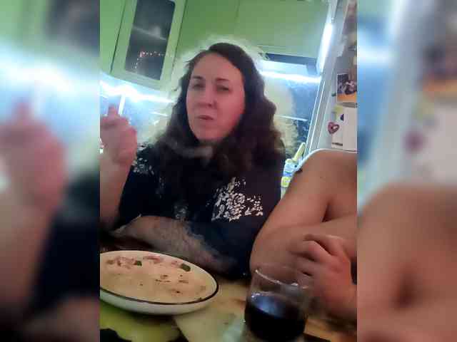 Your_favorite_couple webcam