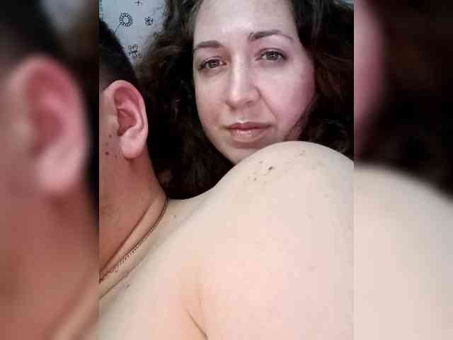 Your_favorite_couple webcam