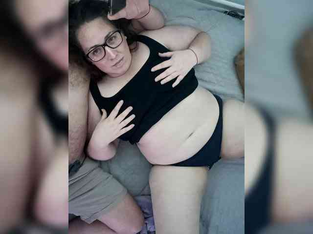 Your_favorite_couple webcam