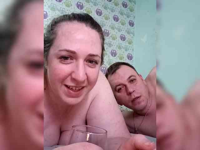 Your_favorite_couple webcam