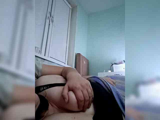 Your_favorite_couple webcam