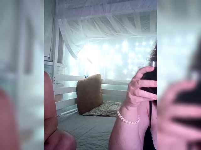 Your_favorite_couple webcam